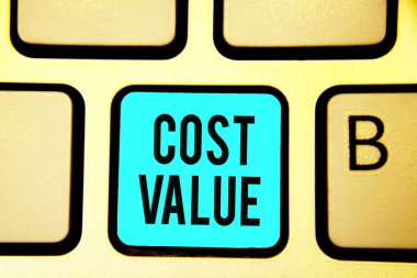 Kavramsal el maliyet değeri gösterilen yazma. İş fotoğraf tutar vitrine o genellikle satın bir madde için ödenen veya bir kişiyi klavye işe mavi anahtar bilgisayar bilgi işlem yansıma belge