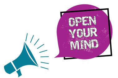 Kavramsal el açık Your Mind gösterilen yazma. İş fotoğraf vitrine olmak açık fikirli kabul et yeni farklı şeyler fikirler durumlar megafon konuşan yüksek sesle çığlık çerçeve mor konuşma balonu