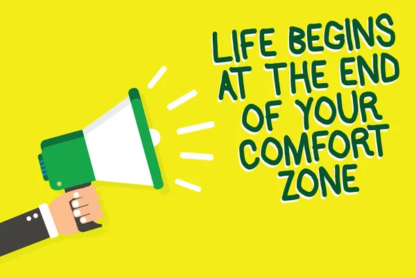 Zápis Poznámky Ukazující Život Začíná Konci Your Comfort Zone Obchodní — Stock fotografie