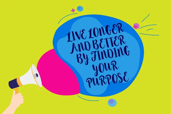 Text Sign Showing Live Longer Better Finding Your Purpose Концептуальное — стоковое фото