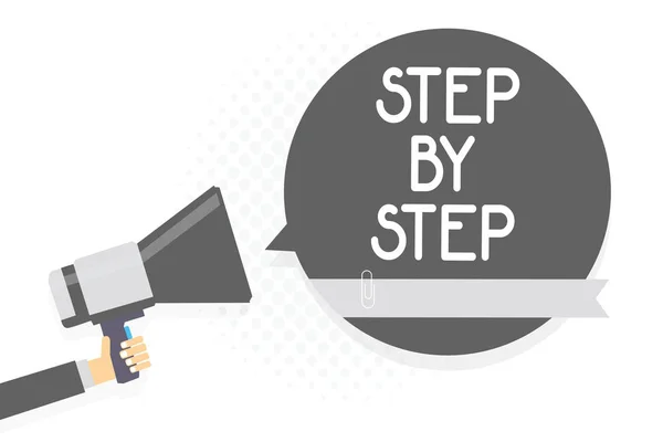 Word Schrijven Tekst Step Step Businessconcept Voor Trage Vooruitgang Weg — Stockfoto