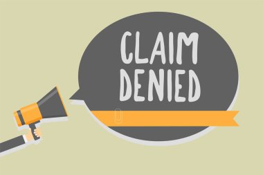 El yazısı metin yazma talebi reddedildi. Talep geri ödeme ödeme faturası için anlam kavramı megafon hoparlör konuşma balonu mesajı yüksek sesle konuşan tutan adam reddetti