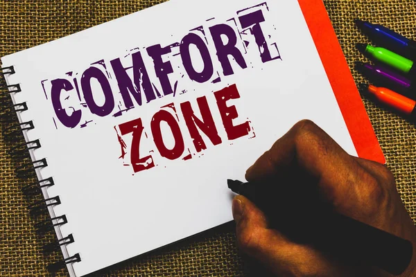 Tekst Der Skriver Tekst Comfort Zone Business Koncept Situation Hvor - Stock-foto