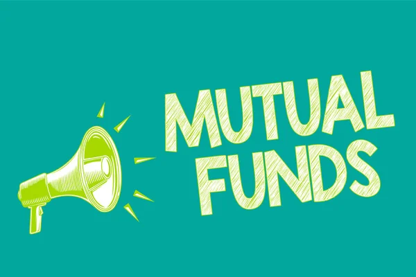 Text sign showing Mutual Funds. Conceptual photo An investment program funded by shareholders Individual Stocks Megaphone loudspeaker green background important message speaking loud. — Stock Photo, Image