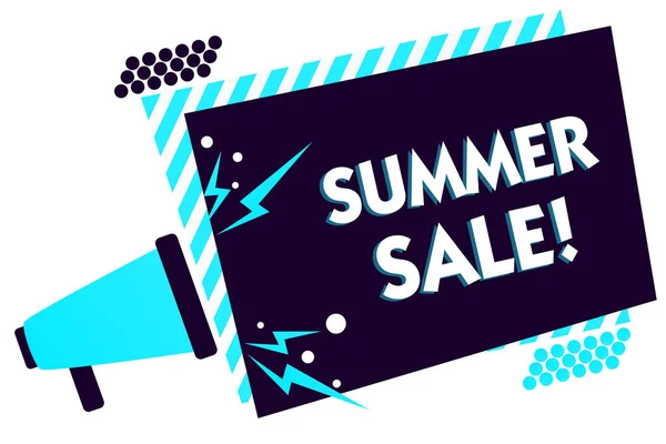 Текст рукописи Summer Sale. Концепция означает ежегодные скидки события, которые происходят в течение летнего сезона Megaphone громкоговоритель синий полосатый кадр важное сообщение говорить громко . — стоковое фото