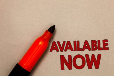 Word yazı metni kullanılabilir şimdi. Gemide erişilebilir açık kırmızı işaret niyeti mesaj fikirler bej arka plan iletişim iş kavramı için kullanışlı uygun bugün mevcut lisans burada.