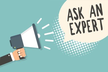 El yazısı metin Ask bir uzman. Çift güvenilir Ace virtüözü merak yetkilisi Geek megafon hoparlör konuşma balonu mavi arka plan yarı ton tutan adam anlam kavramı.