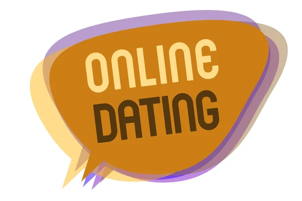 Word tekst intoetsen Online Dating. Businessconcept voor Matching relaties zoeken edating Video Chatting toespraak bubble idee herinnering schaduwen belangrijk voornemen melding. — Stockfoto