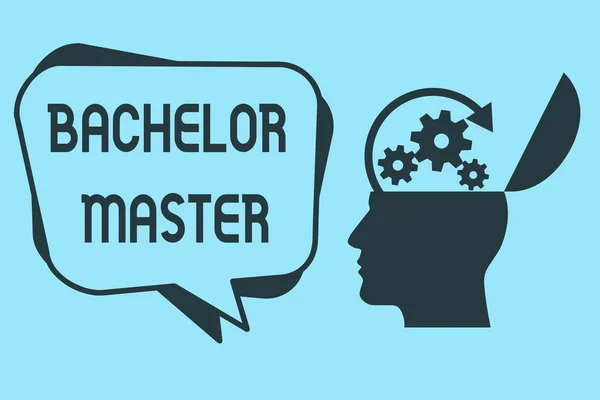 Textschreiben Bachelor Master. Businesskonzept für einen höheren Abschluss nach dem Bachelorabschluss — Stockfoto