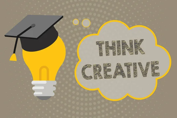 Χειρόγραφο κείμενο γραφής Think Creative. Έννοια που σημαίνει την ικανότητα να αντιλαμβάνονται μοτίβα που δεν είναι προφανή — Φωτογραφία Αρχείου