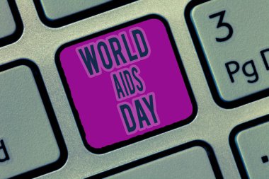 Dünya AIDS Günü gösterilen Not yazma. 1 Aralık vitrine iş fotoğraf AIDS bilinçlendirme için adanmış