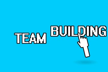 Takım Yapımı 'nı gösteren kavramsal el yazısı. Sosyal ilişkileri geliştirmek için kullanılan etkinliklerin iş fotoğrafı gösterimi