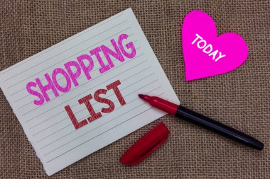 Alışveriş listesi yazma el yazısı metin. Disiplin yaklaşımı temel öğeleri satın parça defter kağıt kalp Jüt arka plan açık işaret iletişim fikirleri için alışveriş için anlam kavramı.