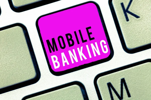 Texto de caligrafia Mobile Banking. Conceito significado Monitoramento saldos de contas Transferência de fundos Pagamento de contas — Fotografia de Stock