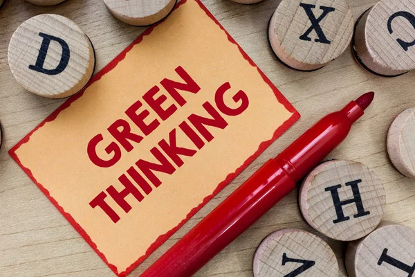 Πινακίδα που δείχνει Πράσινη Σκέψη. Εννοιολογική φωτογραφία Λήψη υπόψη για να γίνει πραγματικότητα η περιβαλλοντική ευθύνη — Φωτογραφία Αρχείου
