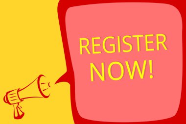 Register Now gösterilen Not yazma. Bir resmi liste megafon hoparlör konuşma balonu önemli mesajı yüksek sesle konuşan bir üye kayıt olmak için askere adına vitrine iş fotoğraf.