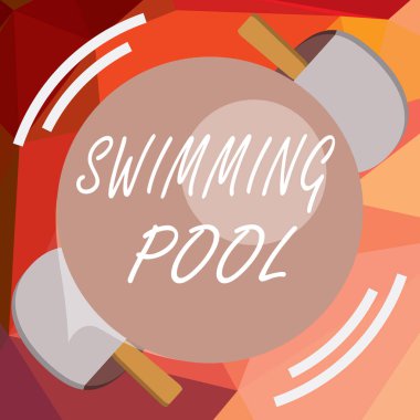 Yüzme havuzunu gösteren bir not yazıyorum. Eğlence faaliyetleri için su tutmak üzere tasarlanmış iş fotoğrafı sergisi yapısı