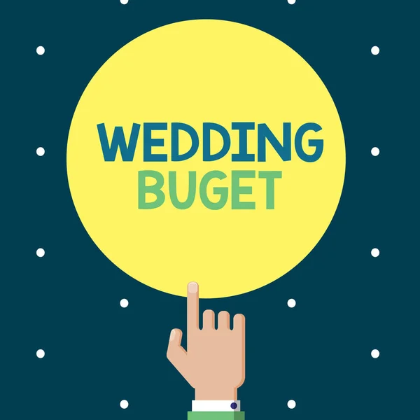 写的笔记显示婚礼预算。商业照片展示结婚的经济方式, 而不是打破银行 — 图库照片