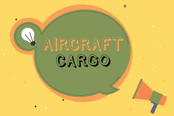 Conceptueel handschrift met Aircraft Cargo. Zakelijke fototekst Vrachtvervoer Luchtpost Goederen vervoeren door vliegtuig — Stockfoto