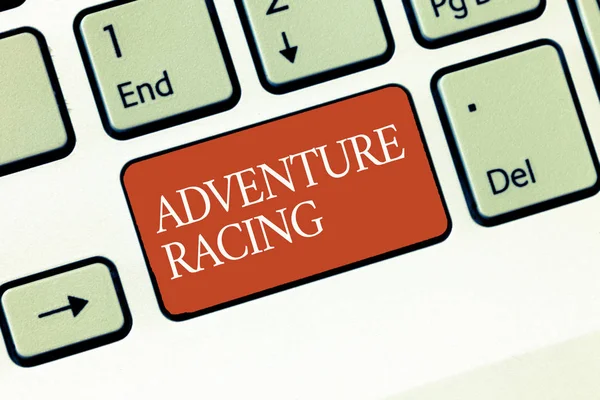 Signo de texto que muestra Adventure Racing. Deportes foto disciplinarios conceptuales que implican navegación en curso desconocido — Foto de Stock
