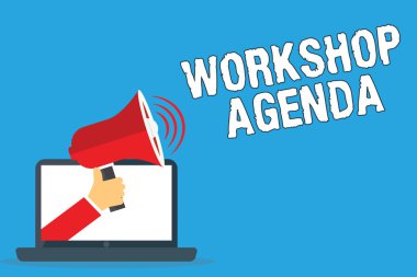 Atölye Gündemini gösteren bir not yazıyorum. İş fotoğraflarının gösterimi, yerinin planlandığı gibi kalmasını sağlar.