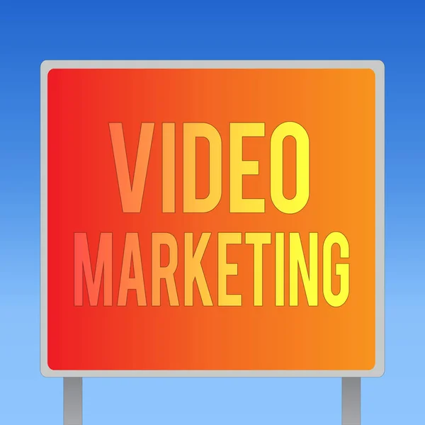 Nota de Escritura mostrando Video Marketing. Exhibición de fotos de negocios crear videos cortos sobre temas específicos utilizando artículos —  Fotos de Stock