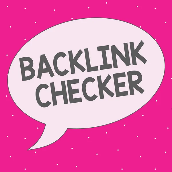 Escrita à mão texto escrita Backlink Checker. Conceito significado Encontre seus concorrentes mais valiosos e padrões de localização — Fotografia de Stock