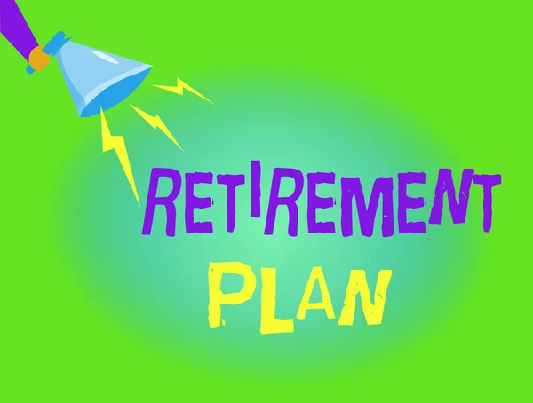 Написання записки, що показує пенсійний план. Ділова фотографія, що демонструє економію грошей для того, щоб використовувати її, коли ви припиняєте працювати — стокове фото