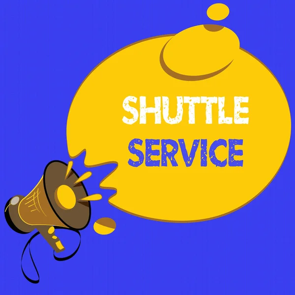 Handschrift tekst schrijven Shuttle Service. Concept betekent voertuigen zoals bussen reizen vaak tussen twee plaatsen — Stockfoto
