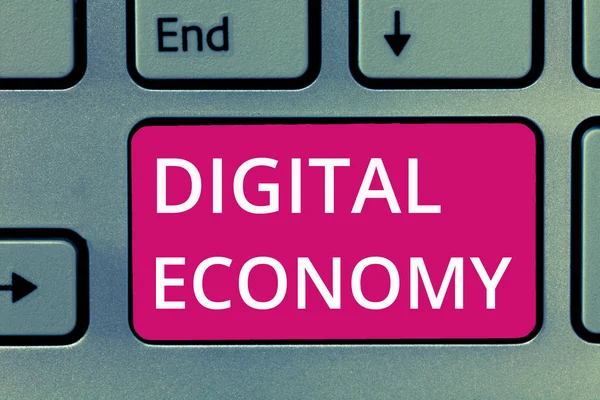 Conceptueel handschrift met digitale economie. Bedrijfsfoto 's met wereldwijd netwerk van economische activiteiten en technologieën — Stockfoto