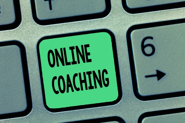 Tekst schrijven Online Coaching. Business concept voor het leren van online en internet met behulp van een coach — Stockfoto