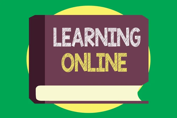 Escritura a mano de texto aprendizaje en línea. Concepto significado Aprende algo nuevo con la ayuda de Internet y la tecnología —  Fotos de Stock
