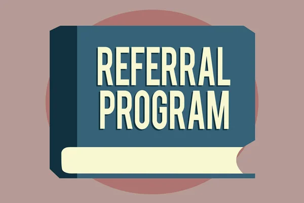 Word writing text Referral Program. Business concept for sending own patient to another physician for treatment — Stock Photo, Image