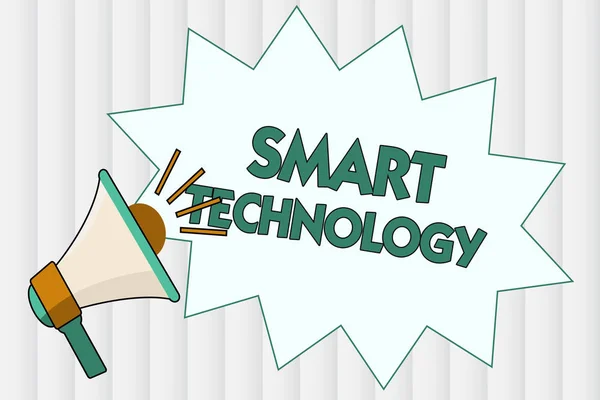 Konceptuální rukopis zobrazující Smart Technology. Obchodní fotografie zobrazující gadgets nebo zařízení, které má vestavěný počítač nebo čip — Stock fotografie