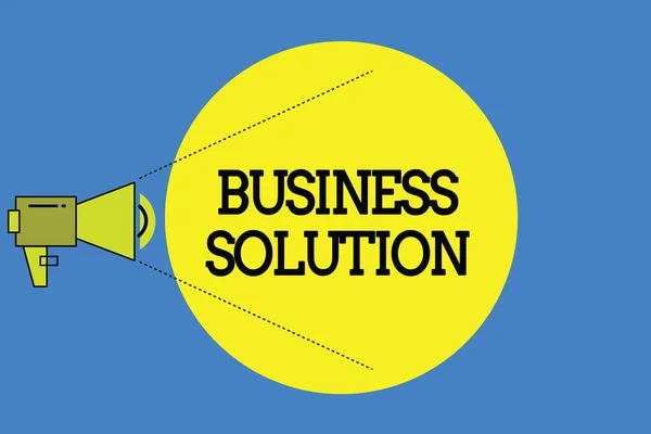 Word scrittura di testo Business Solution. Concetto di business per i servizi che includono pianificazione e valutazione strategica — Foto Stock