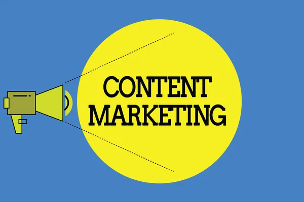 Word writing text Content Marketing. Business-Konzept für die Erstellung und Weitergabe von Online-Material — Stockfoto