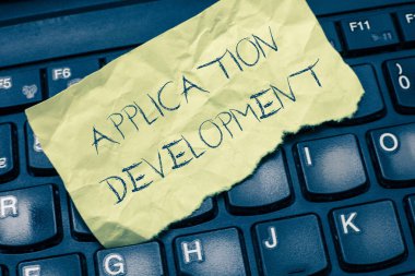 Yapay Zeka 'yı gösteren metin işareti. Kavramsal fotoğraf makinesi problem çözme gibi bilişsel fonksiyonu kopyala