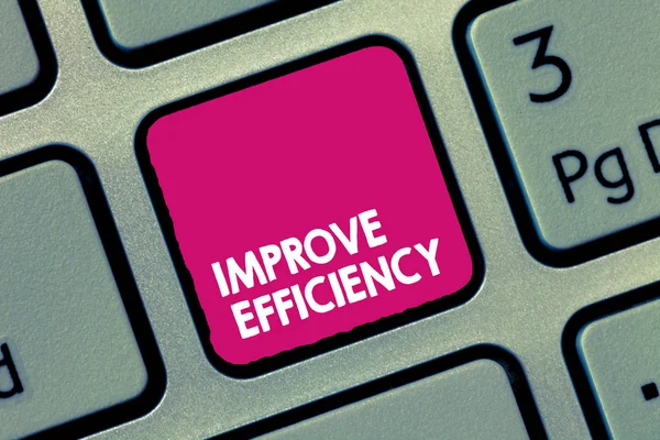 Texto de escritura a mano Mejorar la eficiencia. Concepto que significa competencia en el desempeño con menos desperdicio de esfuerzo —  Fotos de Stock