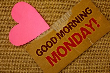 Word metin Good Morning Motivasyona Pazartesi ara yazma. İş kavramı mutlu pozitif enerjik kahvaltı yırtık kalın kağıt kan ve pigment kırmızı metinler Jüt çuval pembe kağıt kalp için.