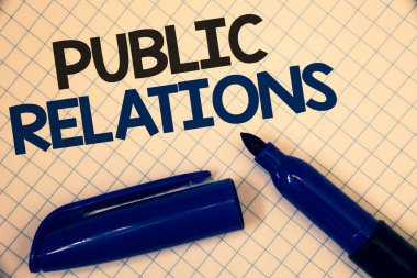 Halkla ilişkiler yazma el yazısı metin. Kağıt açık mavi işareti kap mesaj mektup okul yazılı iletişim medya insanların bilgi tanıtım sosyal metin iki kelime anlam kavramı.