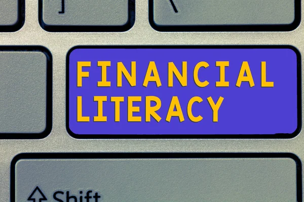 Texto manuscrito Educación Financiera. Concepto que significa Comprender y conocer cómo funciona el dinero — Foto de Stock