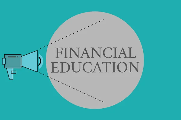 Escritura manual conceptual que muestra Educación Financiera. Texto de la foto comercial Comprensión de áreas monetarias como Finanzas e Inversión —  Fotos de Stock