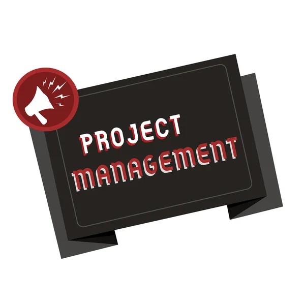 显示项目管理的文字标志。概念相片应用程序实现目的及目标的技巧 — 图库照片