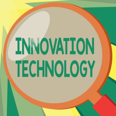 Innovation Technology 'yi gösteren kavramsal el yazısı. Yeni Fikir ya da Teknik ya da Bilimsel Doğanın Yönteminin gösterildiği iş fotoğrafı