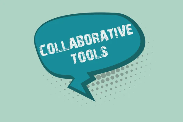 문서 작성 작업 : Collaborative Tools. ( 영어 ) private Social Network to Connect thru Online Email — 스톡 사진