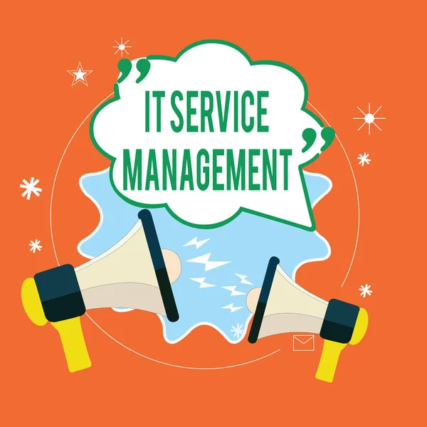 Schreiben Notiz zeigt es Service Management. Geschäftsfotos, die Aktivitäten zeigen, die durch den Lebenszyklus der Technologie gesteuert werden — Stockfoto