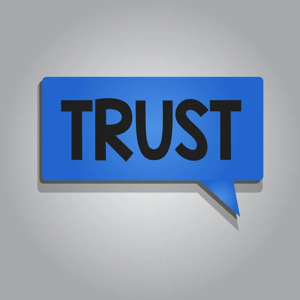 Aplikace Word psaní textu důvěru. Obchodní koncept pro pevné víře v spolehlivost pravdivosti nebo možnost někdo něco rodinné — Stock fotografie