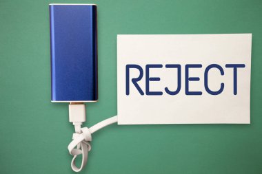 Word metin Reddet yazma. İş kavramı için görevden yetersiz kabul edilemez veya hatalı Dont kabul olarak teklif