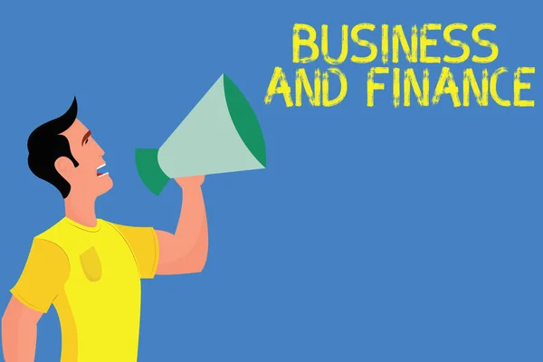 Word tekst intoetsen Business en Finance. Businessconcept voor het beheer van activa geld en Fonds van een bedrijf — Stockfoto