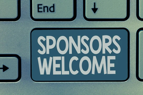 Текст для написания слов Sponsors Welcome. Бизнес-концепция для объявления о том, что вы принимаете инвестиции в вашу компанию — стоковое фото